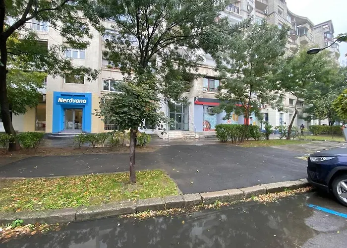 Green Apartment 43